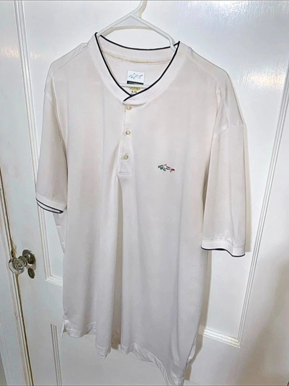 Greg Norman White Dri Fit / Jersey Material Size Medium